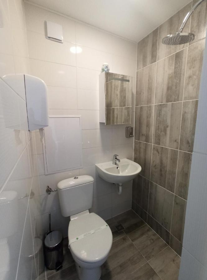 Bhn Топ Център Студио Gabrovo Bagian luar foto